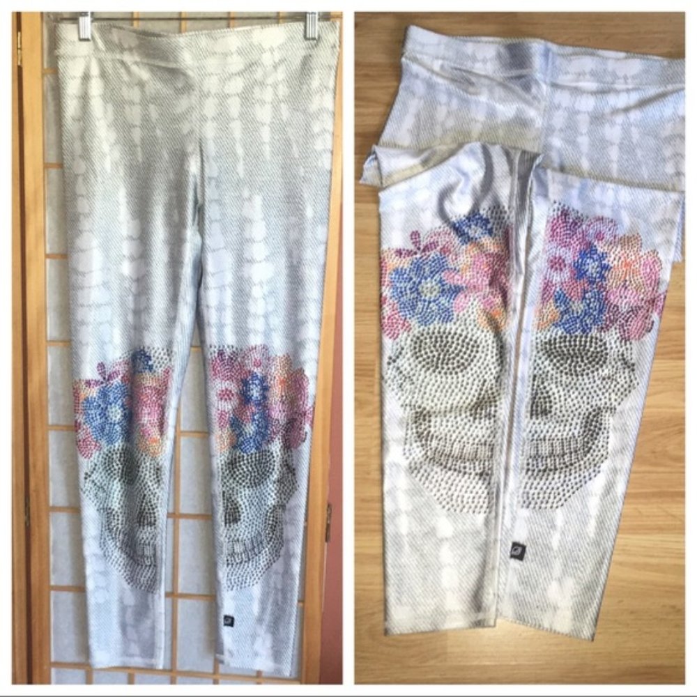 NWT Terez Sugar Skull Athletic Athleisure Leggings